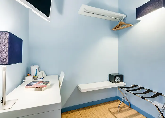 Easy Budget Colosseo 4* Roma
