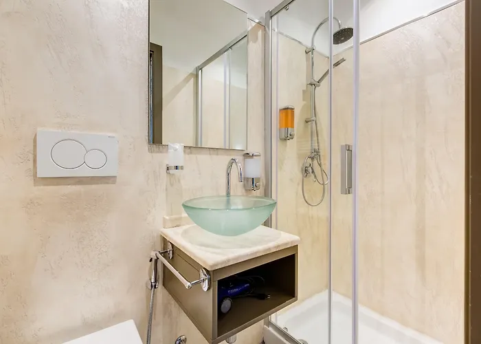 Easy Budget Colosseo Roma